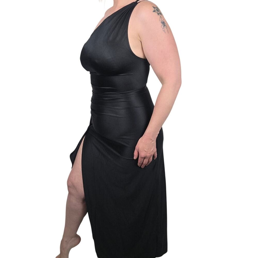 Medium Sexy Black One Shoulder Satin Maxi Dress w Slit [TF034-Black-M] - Picture 3 of 6